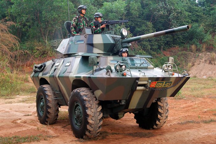 V150 Commando Mengenal Panser Cadillac Gage Commando Andalan TNI-AD: Malang Melintang ...